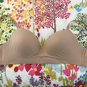 Soma Enbliss Wireless Bra 32D - New